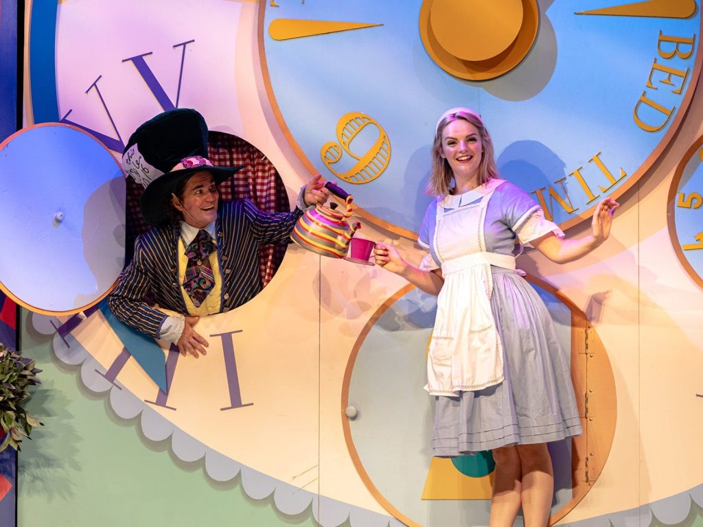 THEATRE REVIEW ALICE IN WONDERLAND The Captiol Theatre 2024   Alice In Wonderland 1024x768 